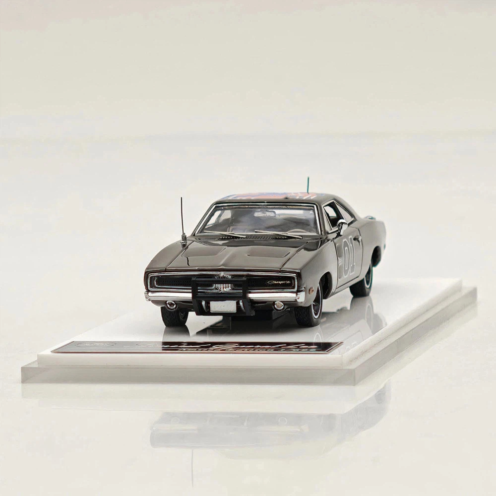 Mini Forge 1/64 Charger Genera - Car Charger recensione e prezzo
